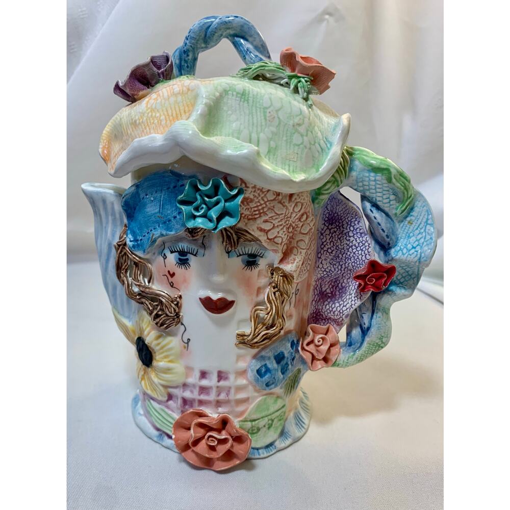 Bella Casa Porcelain Tea Pot
